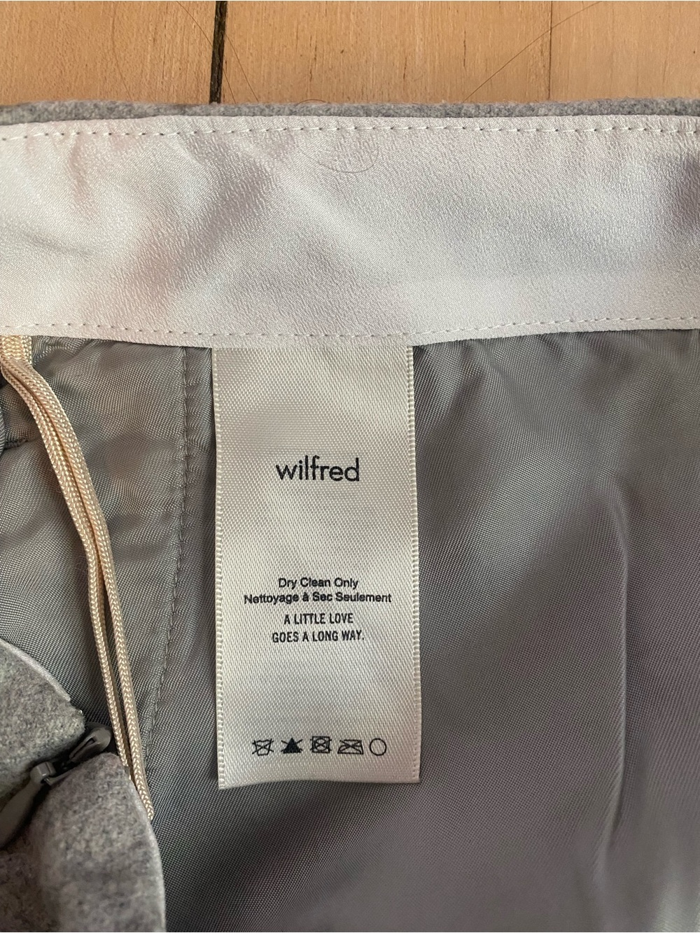 Wilfred Essonne Wool Cashmere Blend Mini Skirt - Picture 6 of 7
